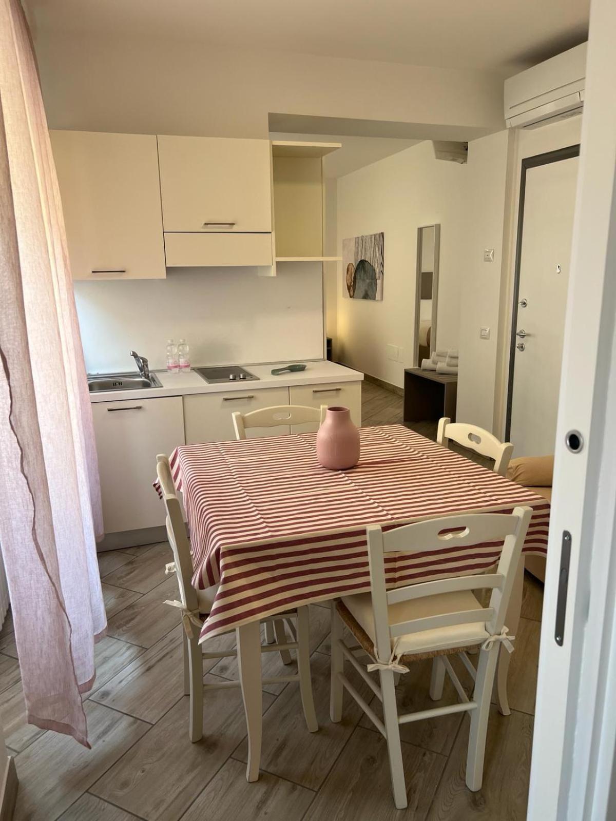 I Colli Del Garda Hotell Lonato Exteriör bild