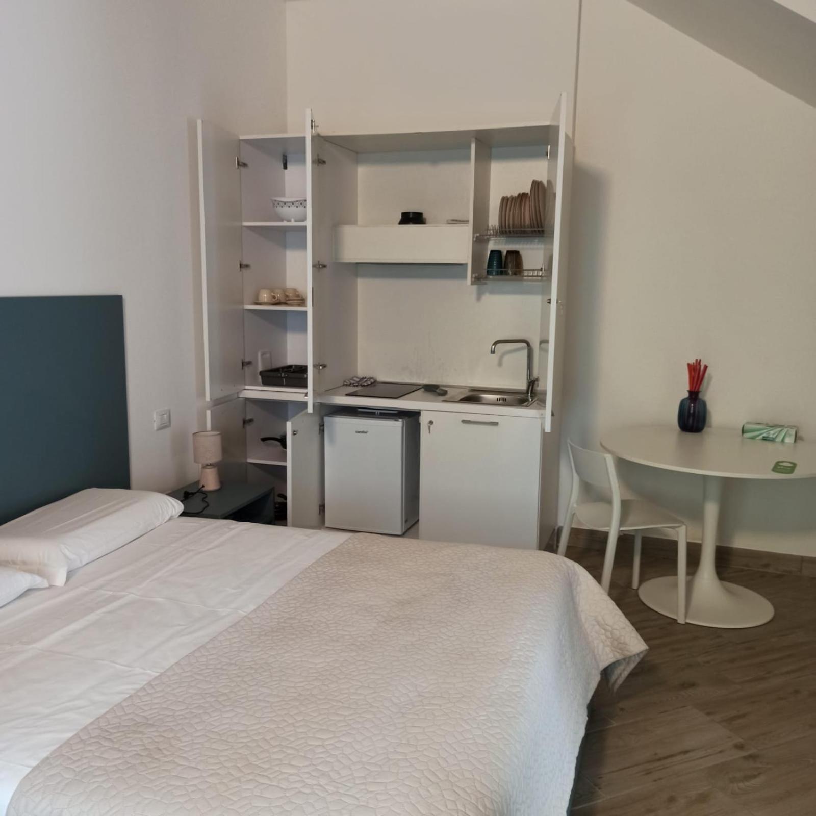 I Colli Del Garda Hotell Lonato Exteriör bild